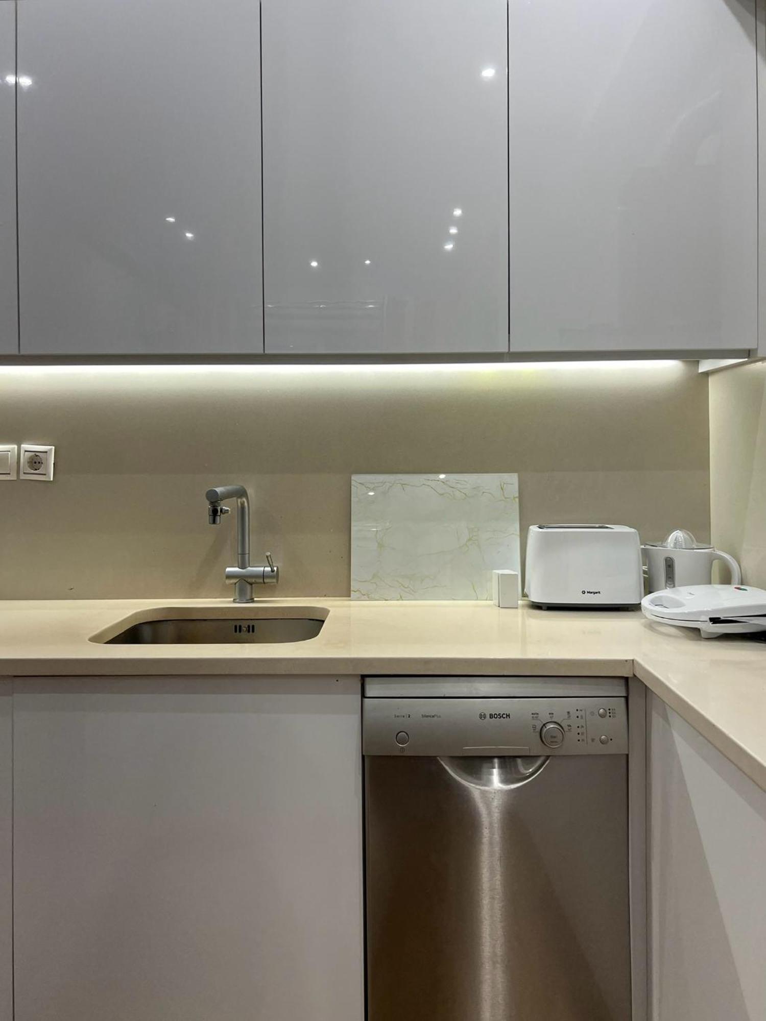 דירות פיראוס Marina Zeas Seaview House-Marinaq מראה חיצוני תמונה