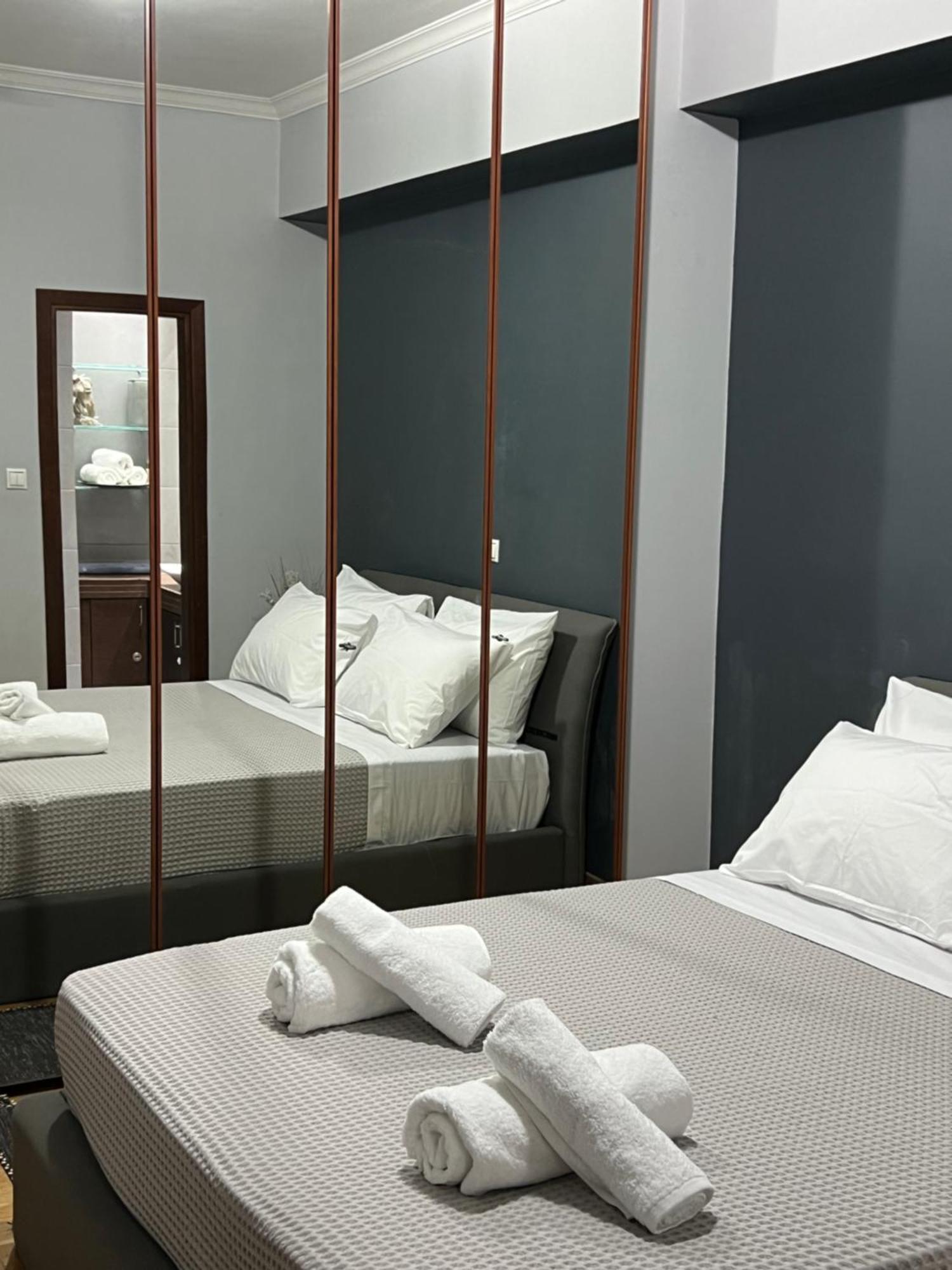 דירות פיראוס Marina Zeas Seaview House-Marinaq מראה חיצוני תמונה
