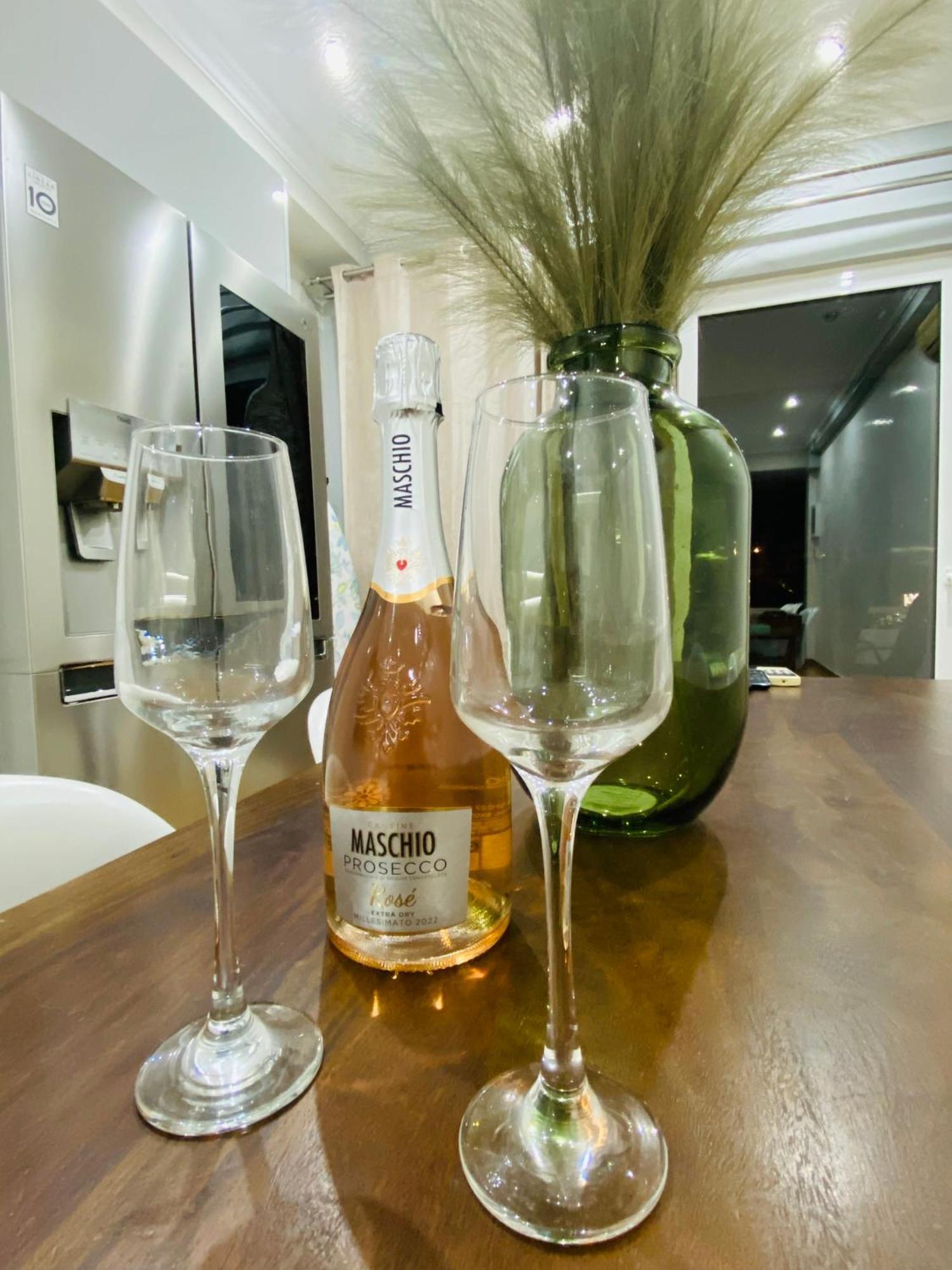 דירות פיראוס Marina Zeas Seaview House-Marinaq מראה חיצוני תמונה
